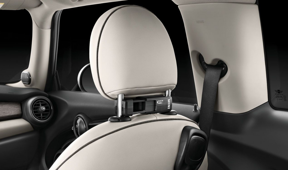 MINI Travel & Comfort System
