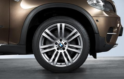 1x BMW Genuine Alloy Wheel 20