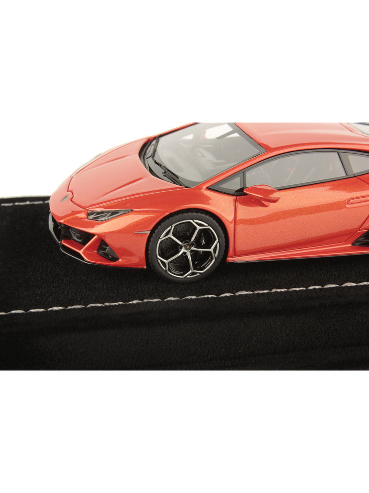 Lamborghini Huracan Evo 1:43 Scale Model By Looksmart