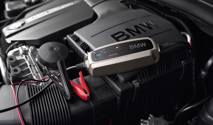 BMW Genuine Trickle Battery Charger Diagnostic Conditioner