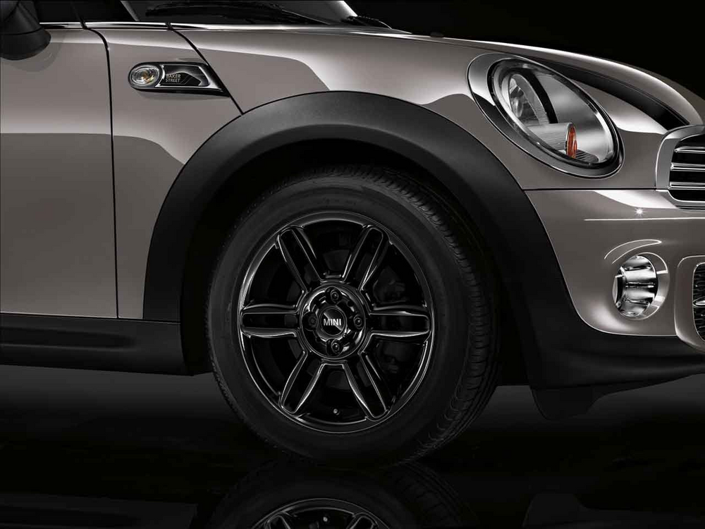 MINI Genuine 16" Light Alloy 6-Star Twin-Spoke Black