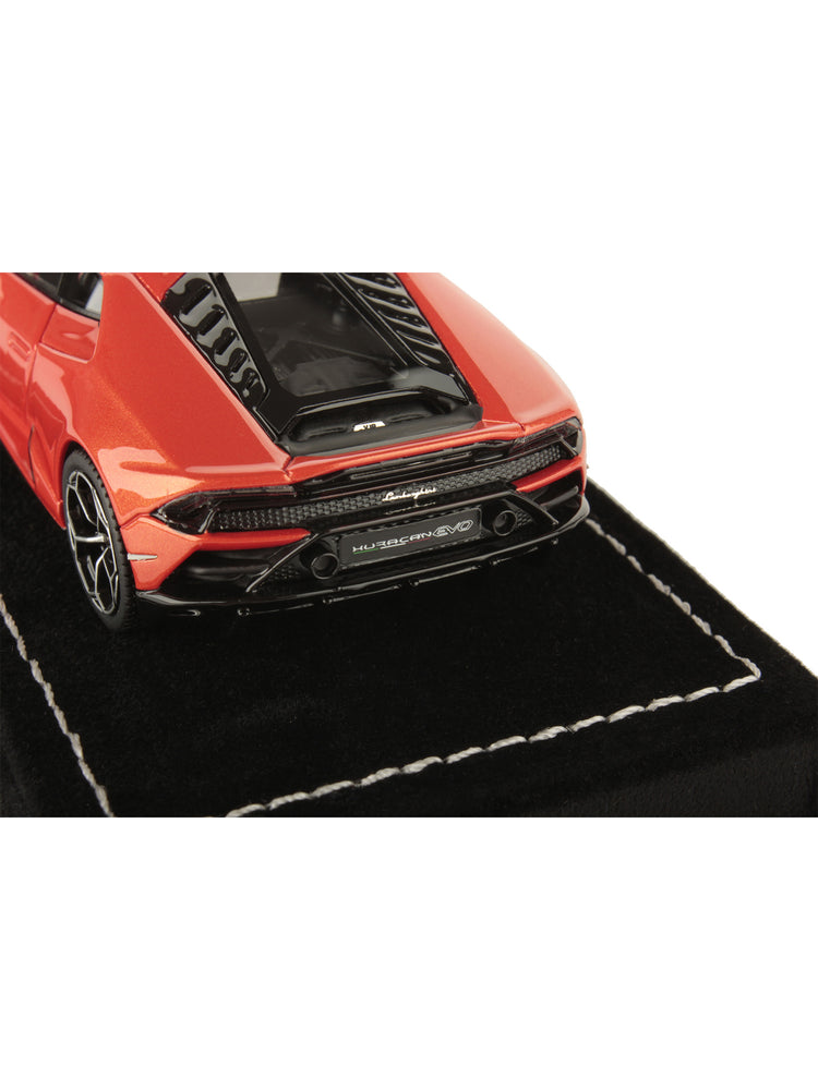 Lamborghini Huracan Evo 1:43 Scale Model By Looksmart