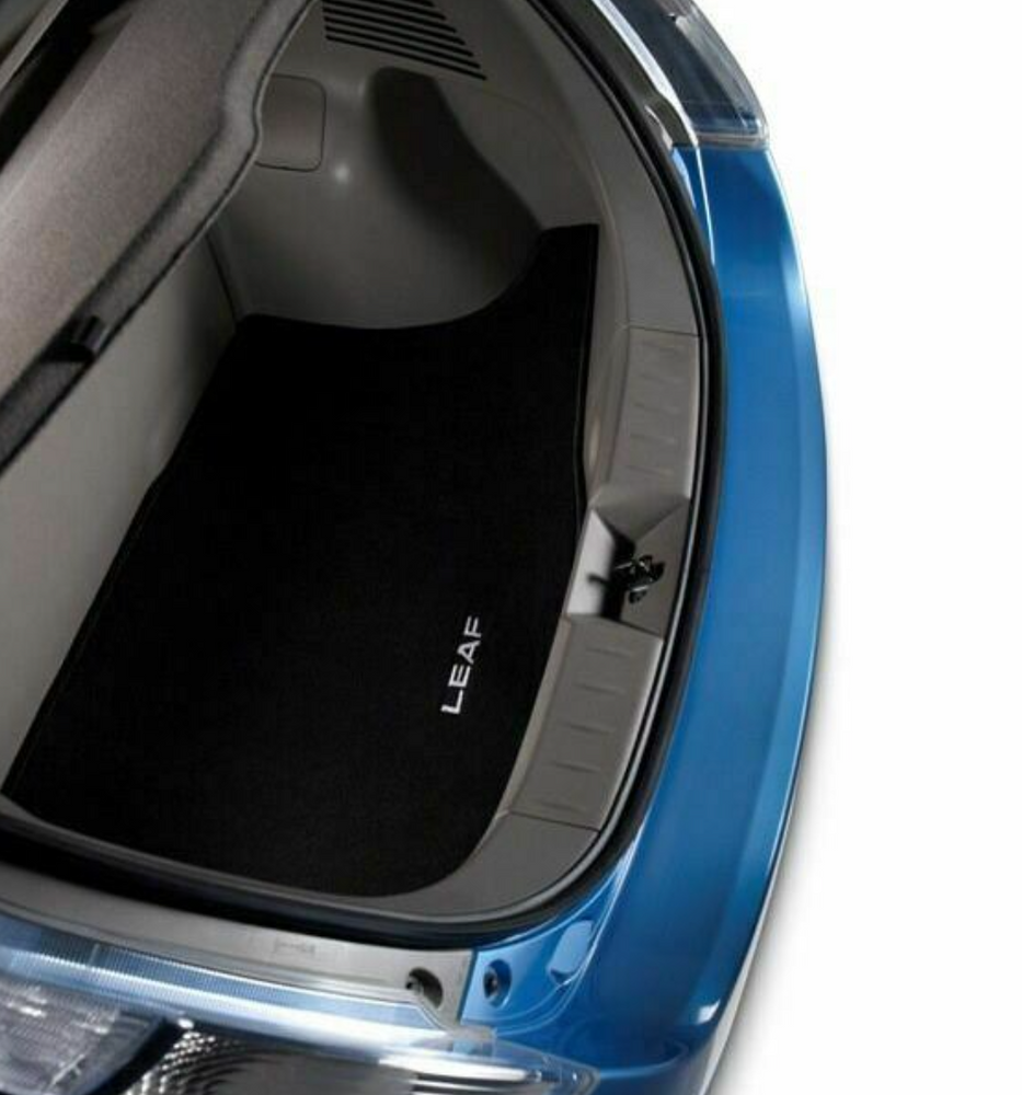 NISSAN LEAF TRUNK MAT