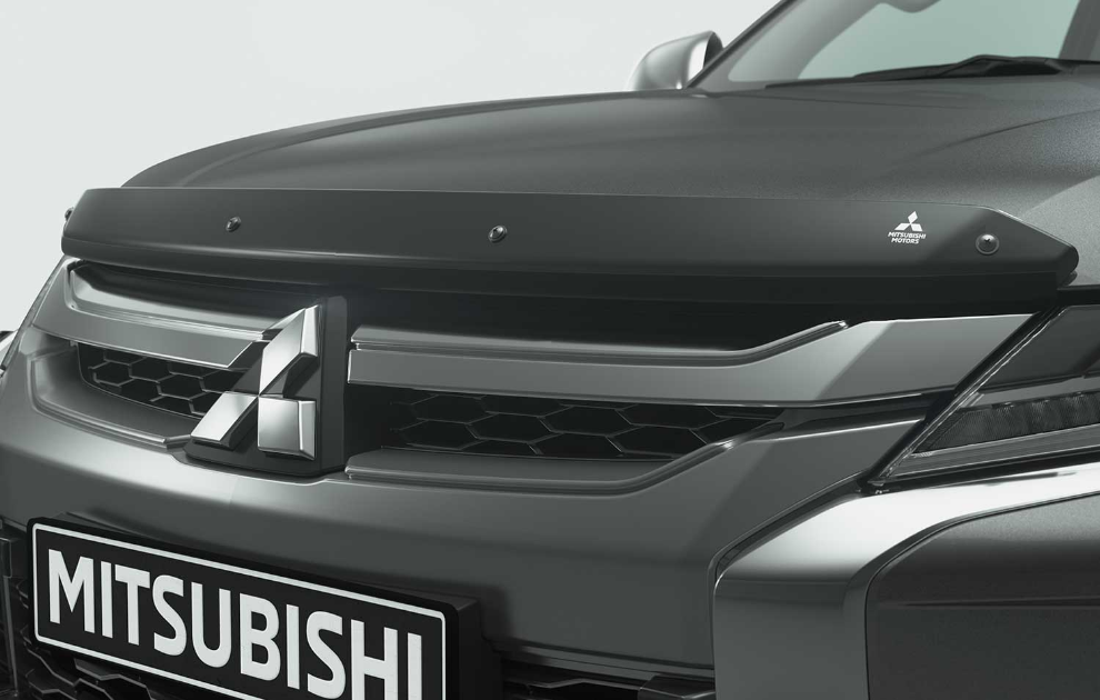Mitsubishi Mitsubishi Bonnet Guard