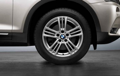 1x BMW Genuine Alloy Wheel 18