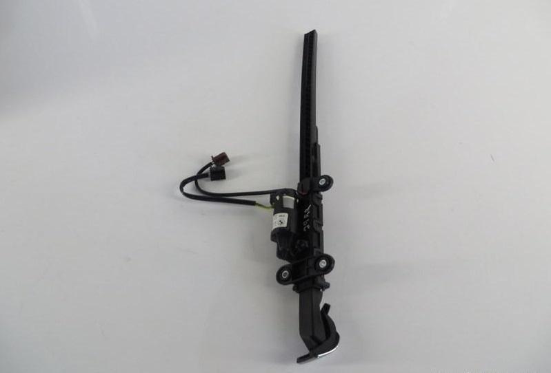 BMW Genuine Front Right Driver Side OS Safety Belt Handover