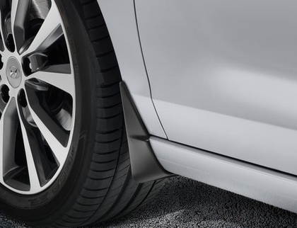 Hyundai I30 - Front Mudguard Kit