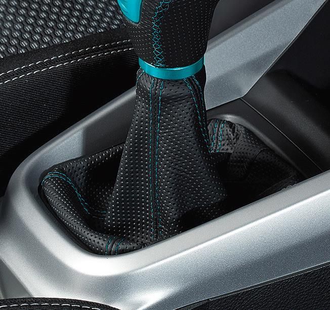 Suzuki Leather Gear Boot - Black with Turquoise
