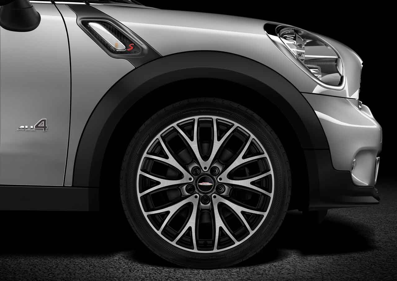 MINI Genuine JCW 19