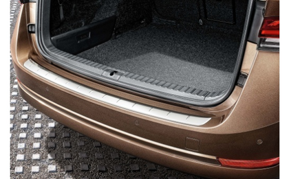 SKODA Protective decorative strip for the loading edge