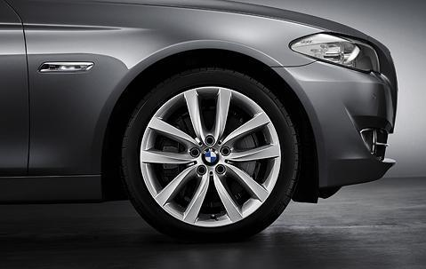 1x BMW Genuine Alloy Wheel 19" V-Spoke 331 Front Rim