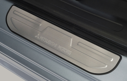 Mitsubishi Door Entry Guards, Front And Rear Set