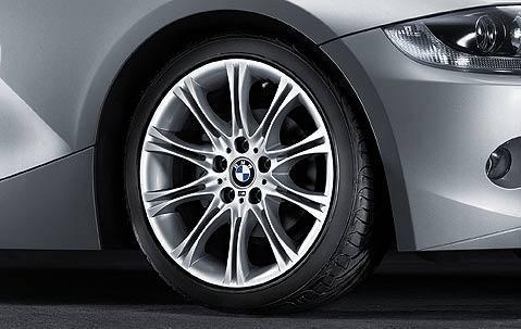 1x BMW Genuine Alloy Wheel 18" M Style 135 Front