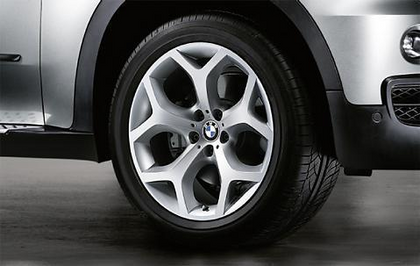 1x BMW Genuine Alloy Wheel 20