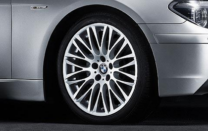 1x BMW Genuine Alloy Wheel 20