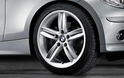 1x BMW Genuine Alloy Wheel 18" M Double-Spoke 208 Rear