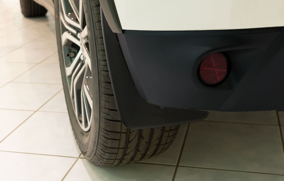 Mitsubishi Mudguard Set, Rear