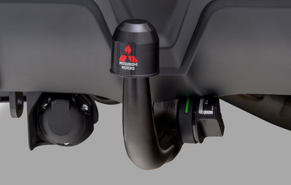 Mitsubishi Towbar Detachable And 7-Pin Electrics