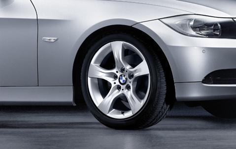 1x BMW Genuine Alloy Wheel 17" Star-Spoke 339 Rim