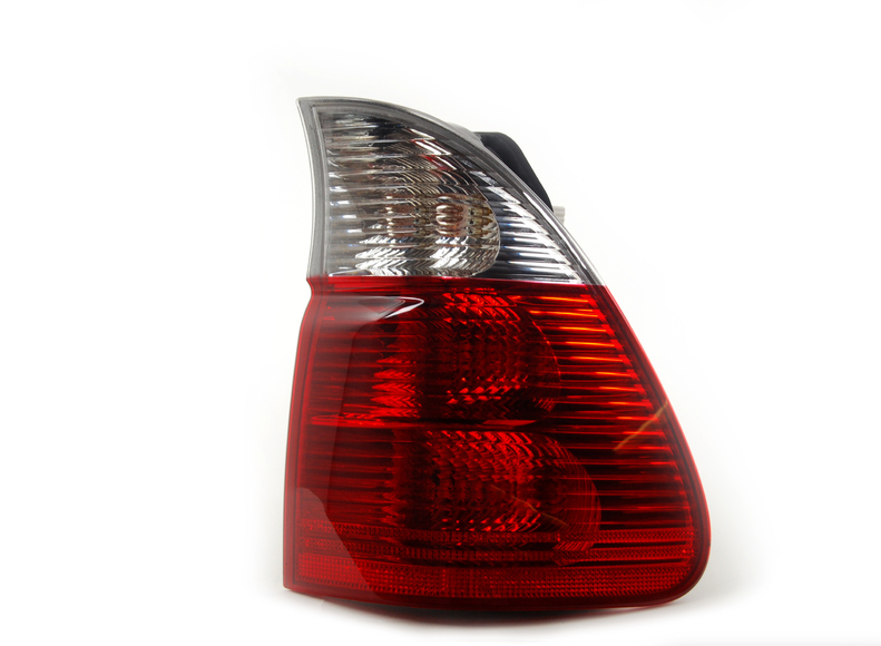 BMW Genuine White Rear Side Panel Light/Lamp Right