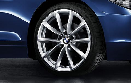 1x BMW Genuine Alloy Wheel 19