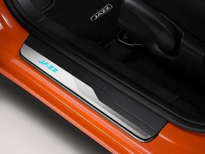 Honda Illuminated Doorstep Garnishes