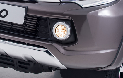 Mitsubishi Front Foglamp Kit