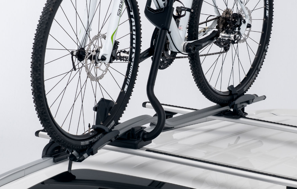 Mitsubishi l200 online bike rack