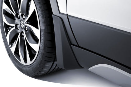 Suzuki Moulded front mudflap set (black)