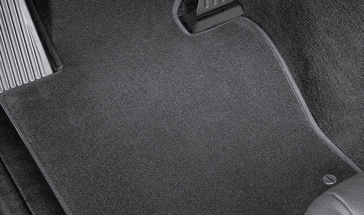 thumbnail image 2 of Velours Edition Premium Floor Mats For BMW X4 F26 (from July 2014) - Luxury Carpet Mats 2 of 13