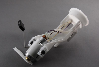 BMW Genuine Fuel Delivery Unit Right