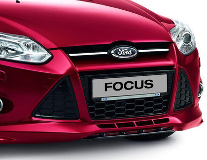 Ford Focus Front Grille lower part, left and right side 01/2011  08/2014