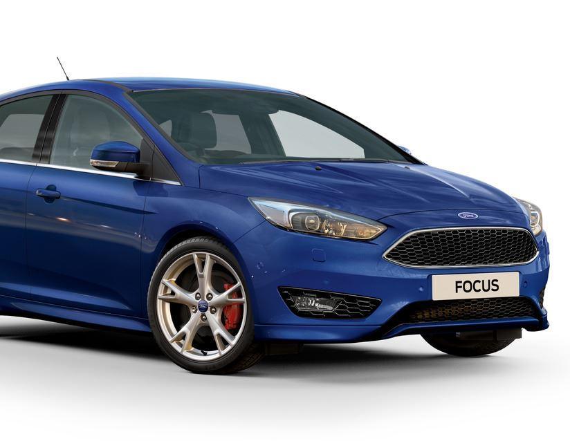 Ford Focus Front Bumper Skirt with high gloss black aerofoil and integrated lower grille 09/2014  03/2018