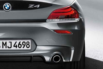 BMW Genuine M Sport Rear Right Bumper Reflector Light