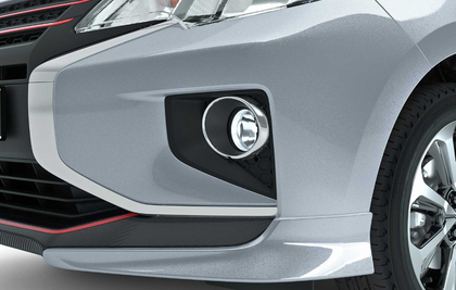 Mitsubishi Foglamp Garnish