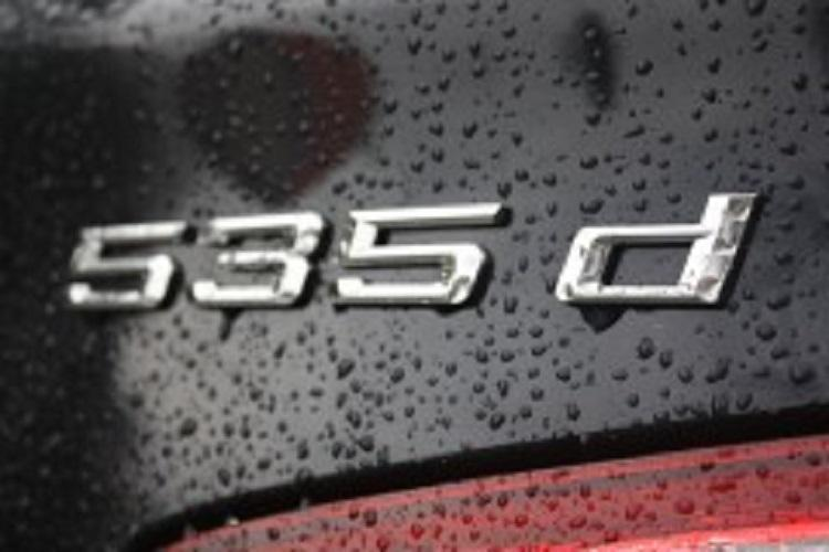 BMW Genuine "535 d" Lettering Emblem Badge