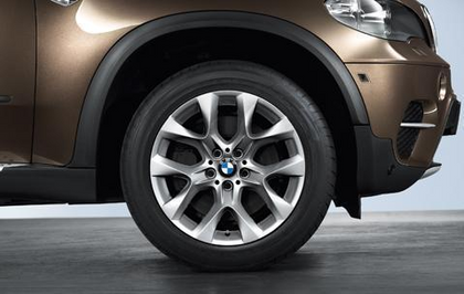 1x BMW Genuine Alloy Wheel 19
