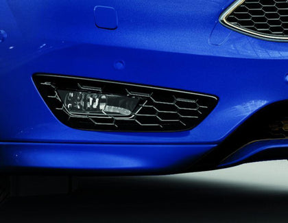 Ford Focus Styled Fog Lamp Housings right hand side 09/2014  03/2018