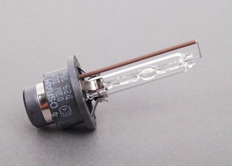 BMW Genuine DS2 35W Xenon Head Light Lamp Bulb