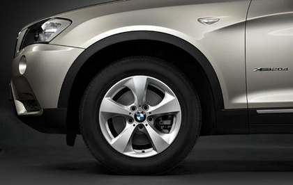 1x BMW Genuine Alloy Wheel 17