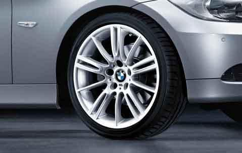 1x BMW Genuine Alloy Wheel 18" M Star-Spoke 193 Rear